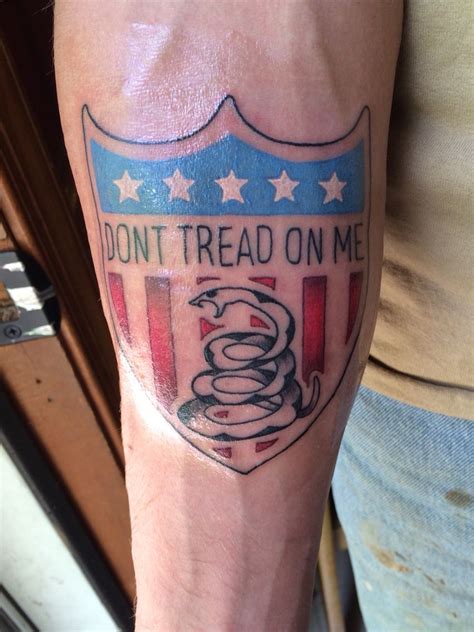 Don't tread on me tattoo Done by Cameron Mills Sandston Va Graffitis ...