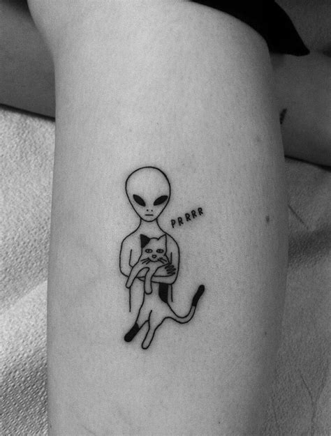 19 Alien Tattoos Ideas That Are Out Of This World! - Page 6 of 19 - Ninja Cosmico