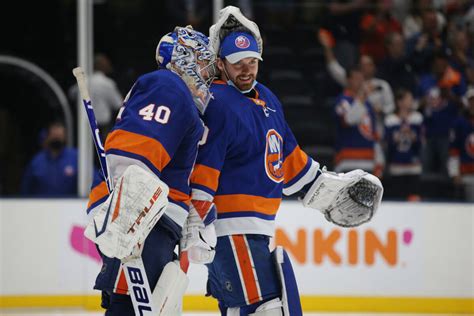 With Semyon Varlamov nearing return, Islanders keeping goalie situation ...