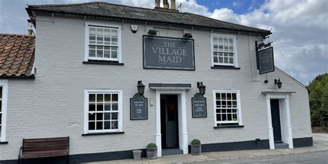 The Village Maid in Lound, Lowestoft - Good food, light and airy ...