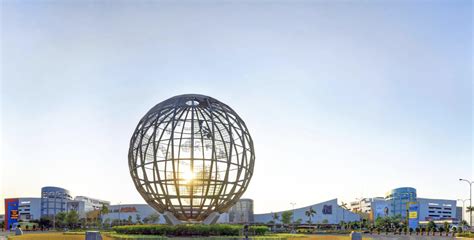 Is MOA Globe under maintenance? Here are Ways to Maintain Steel Structures