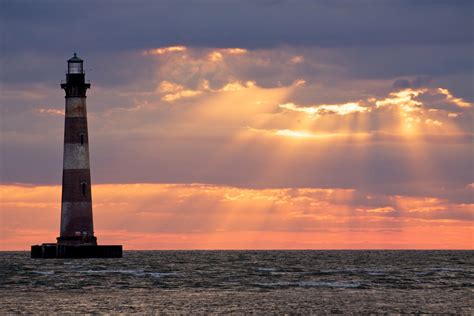 Amazing Lighthouse Tours Around Charleston | East Islands Rentals