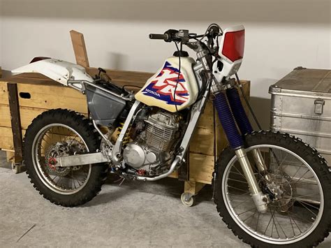 Honda XR250R build (-e-start- titanium) and KLX300 - Bike Builds ...