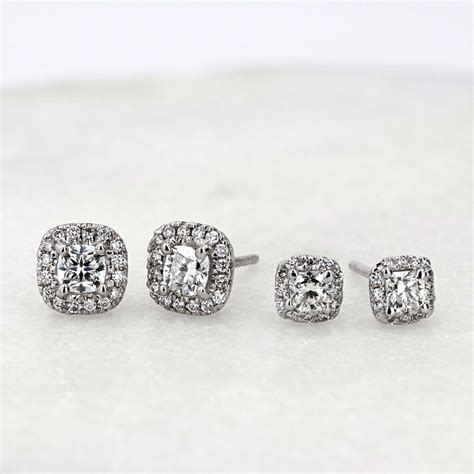 0.41tw Forevermark Diamond Square Cut Halo Stud Earrings | La Mine d'Or ...