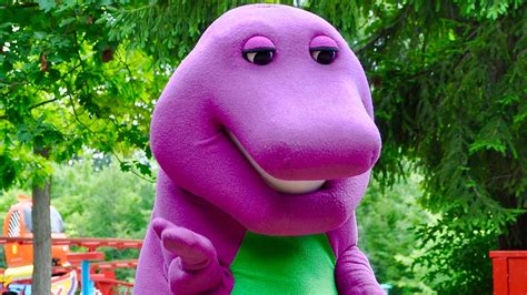 Barney The Dinosaur Is Back To Love You All Over Again