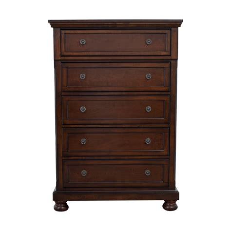 Ashley Furniture Chest Of Drawers - 46% OFF - Ashley Furniture Ashley Furniture Shay Chest of ...