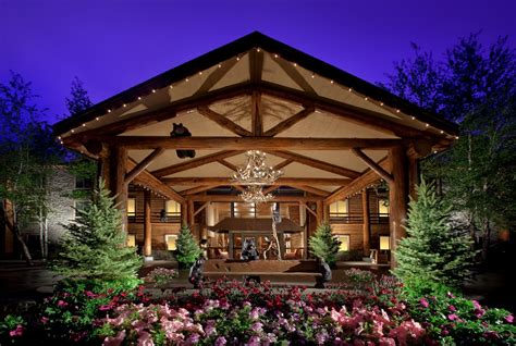 The Lodge at Jackson Hole - Discover North America