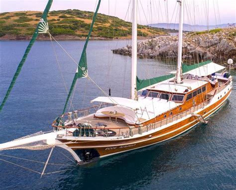 Luxury small-ship cruise the Greek islands (Updated)