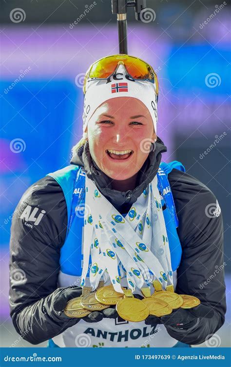 Biathlon IBU World Cup Biathlon 2020 - Women Mass Start Editorial Stock Image - Image of italy ...