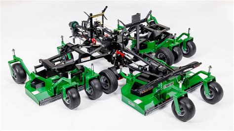 Flex-Wing Grooming Mowers | FM41 Series | John Deere US