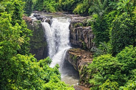 Complete Guide to the 24 Best Waterfalls in Bali [With Maps]