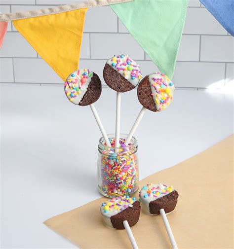 Birthday Brownie Bite Pops – Sugar Bowl Bakery