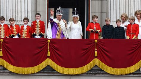 King Charles' Coronation Highlights: Monarch, Queen Camilla appear on ...