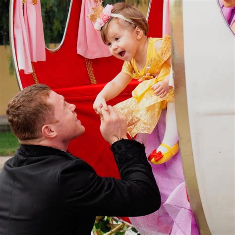 Canelo Alvarez Shares Heartwarming Moments With His Adorable Daughter ...