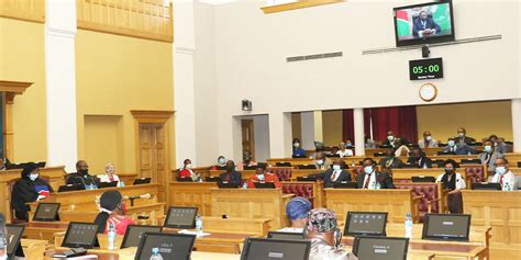 President Hage Geingob officially opens Parliament, 08/02/2022 ...