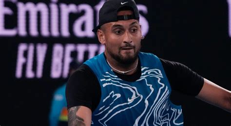 Nick Kyrgios out of Halle Open with knee injury shortly after comeback