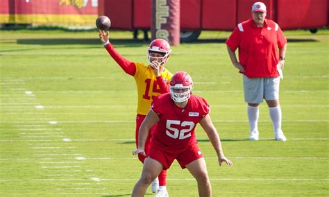 Why you could see a very different Chiefs offense in the 2021 NFL season