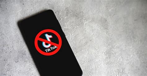 Federal Contractors Banned from Using TikTo | Nichols Liu