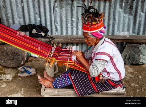 An Ifugao Tribal Woman Weaving Traditional Patterned Cloth, Banaue ...