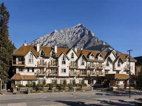 26 Best Hotels in Banff (Downtown Banff Hotels & Surrounding)