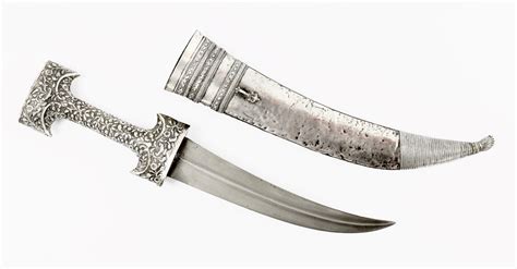 Silver mounted Ottoman dagger | Mandarin Mansion