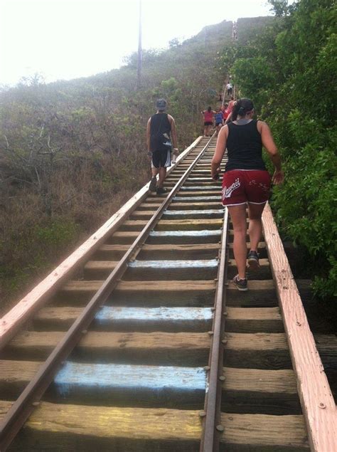 Koko Crater Railway Trail | Hawaii hikes, Hawaii vacation, Hawaii travel