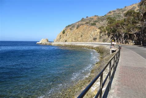 Lovers Cove on Catalina Island, Avalon, CA - California Beaches