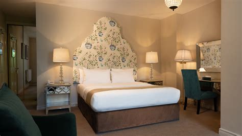 About Us | Luxury Hotels In Dublin 4 | Ariel House Hotel