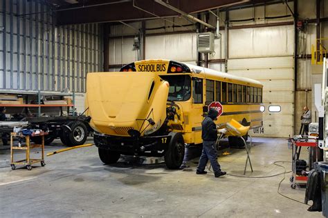 School Bus Collision Repair, Bodywork & Paint Shop | Bus Body Shop ...