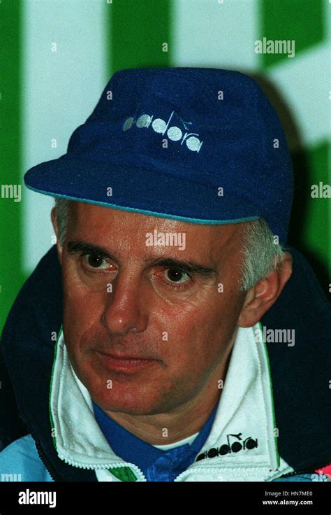 ARRIGO SACCHI ITALIAN MANAGER 30 March 1994 Stock Photo - Alamy