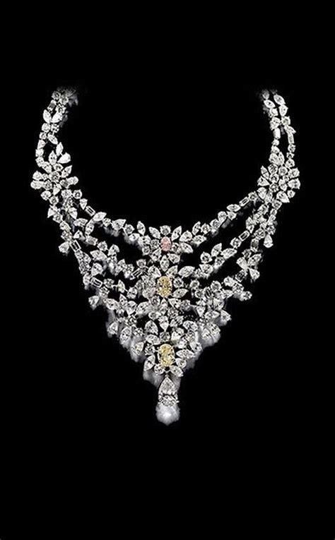 Photos from Stunning Royal Jewels From All Over the World - E! Online ...