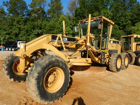 2006 CATERPILLAR 12H Motor Grader - J.M. Wood Auction Company, Inc.