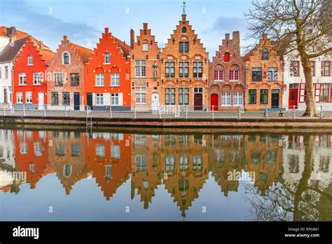 City view of Bruges canal with beautiful houses Stock Photo - Alamy