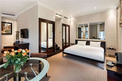 RADISSON BLU EDWARDIAN GRAFTON HOTEL, LONDON - Updated 2022 Prices ...