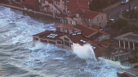 How do the waves stay outside of The Marine Room | cbs8.com