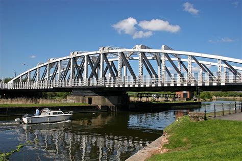 Acton Swing Bridge, Cheshire