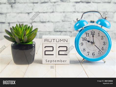 September 22 On Wooden Image & Photo (Free Trial) | Bigstock