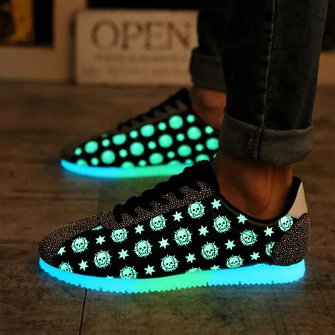 Skull-Fluorescent-Shoes-Light-Up-Sneakers-For-Adult-Men-Fashion-PU-Leather-Flat-Lace-Up-Glowing.jpg