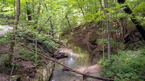 Matthiessen State Park Hiking Trail : Illinois | Visions of Travel