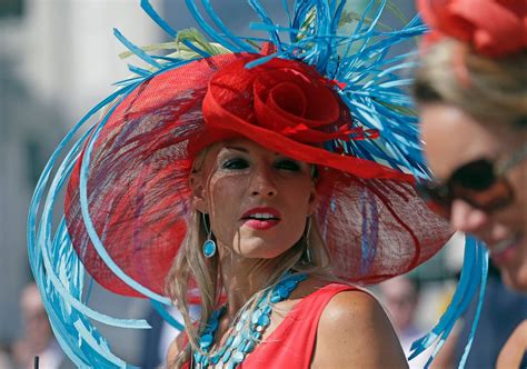 Kentucky Derby 2015: Craziest Hats and Best Dressed Celebrities - ABC News