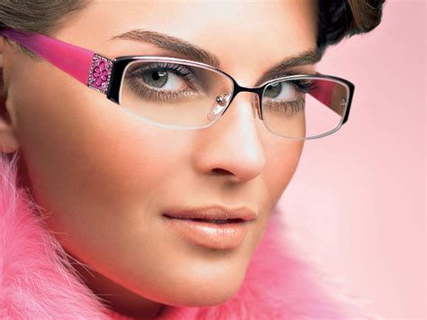 Cool Eyeglasses for Woman ~ New Fashion Arrivals/Styles