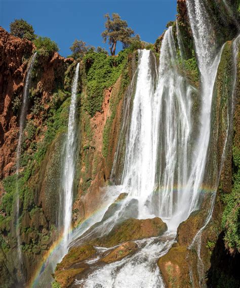 Day trip by foot at Ouzoud Waterfalls - Dunes & Desert