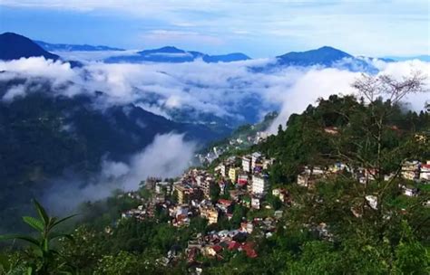 Gangtok Snowfall - Sikkim