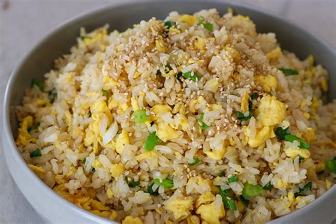 5 Minutes EASY Egg Fried Rice Recipe & Video - Seonkyoung Longest