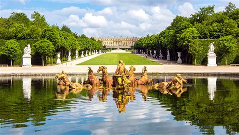 Palace of Versailles: Tours, Hours & Location in Paris