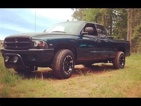 Lifted Custom Dodge Dakota Sport - YouTube