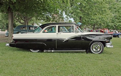 1956 Ford Fairlane 2-Door Club Sedan Custom (4 of 9) | Flickr