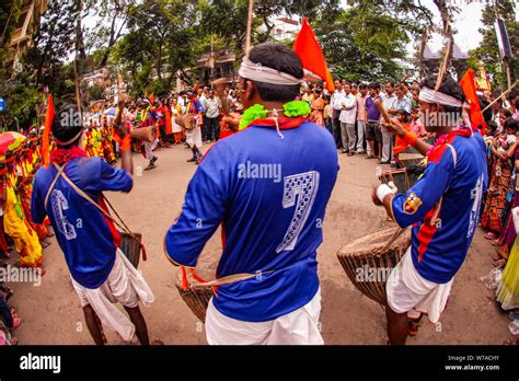 Santhal Dance High Resolution Stock Photography and Images - Alamy