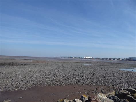 Sand and rocks - Review of Minehead Beach, Minehead, England - Tripadvisor