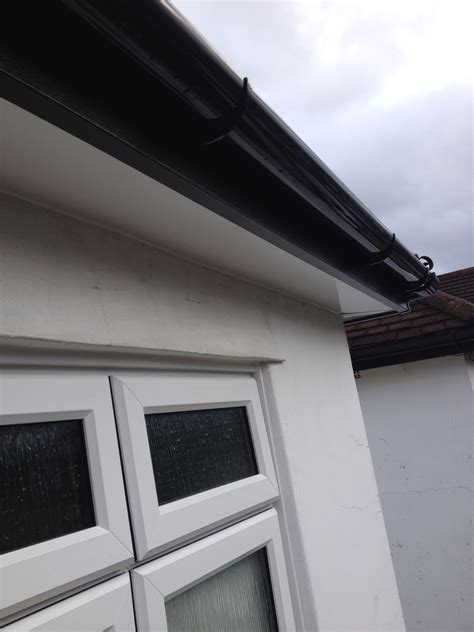 White uPVC Fascia, Soffits, Bargeboards, Cladding & Guttering